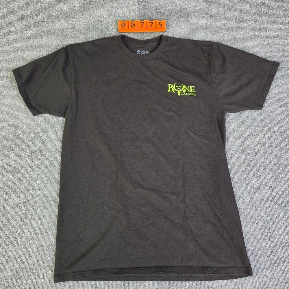 Bone Collector T-Shirt Size: Large